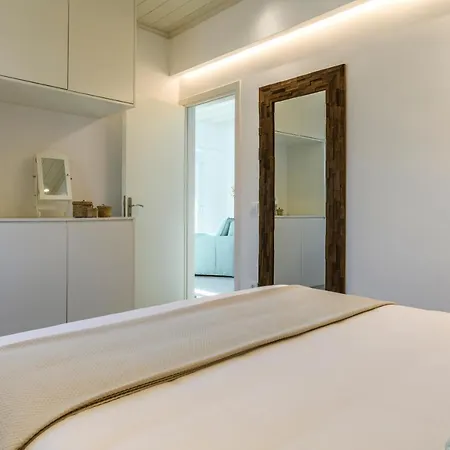 Blueisla Modern Town Mykonos Holiday home